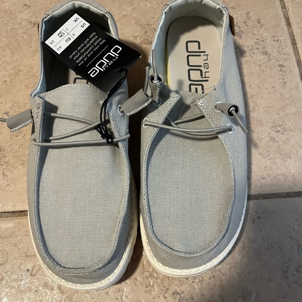 NWT Hey dude women’s Wendy shoes